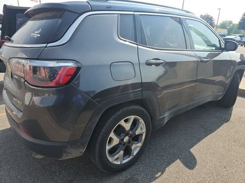 Used 2020 Jeep Compass Limited FWD image 4