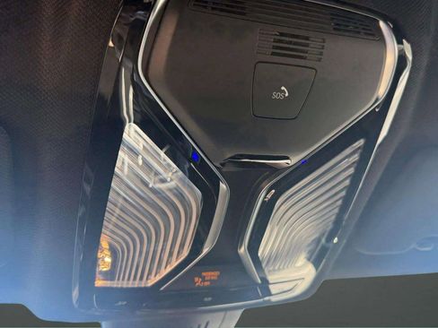 Used 2024 BMW 840i xDrive Coupe w/ Driving Assistance Package image 40