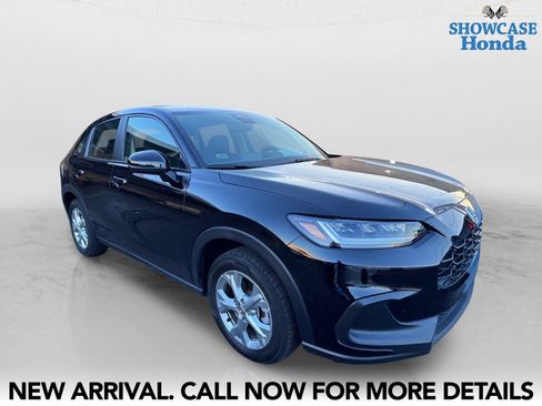 Used 2023 Honda HR-V LX image 6