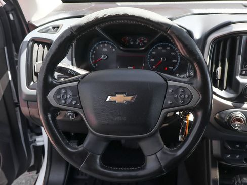 Used 2020 Chevrolet Colorado Z71 AWD/4WD image 25