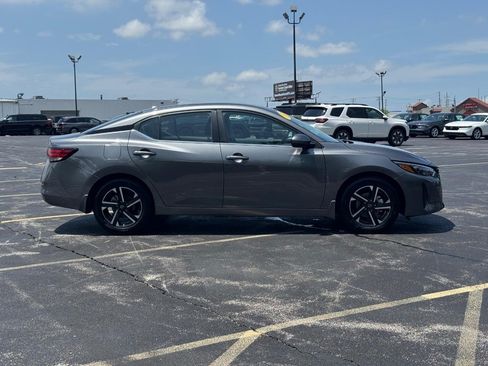 Used 2025 Nissan Sentra SV w/ Trunk Package FWD image 3