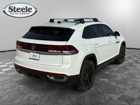 New 2026 Volkswagen Atlas Cross Sport SE image 5