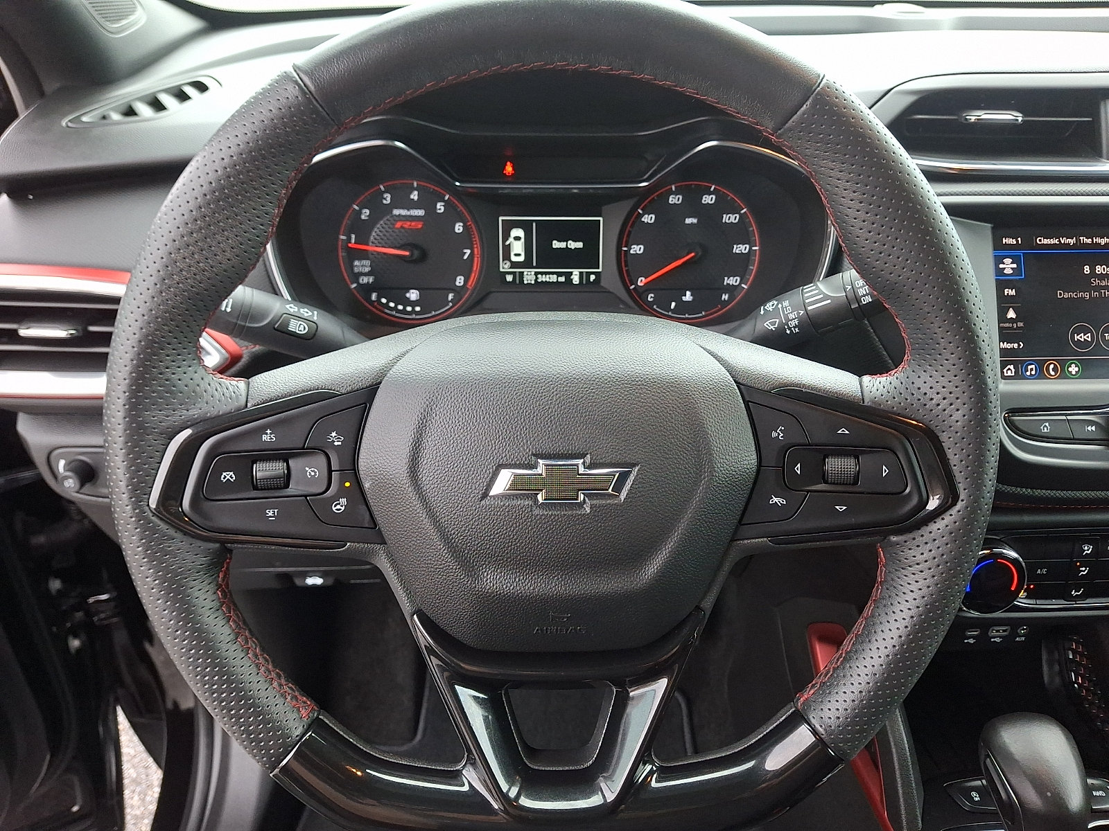 Used 2023 Chevrolet TrailBlazer RS AWD/4WD image 18