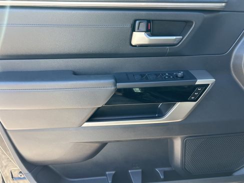 Used 2024 Toyota Tundra Limited image 17