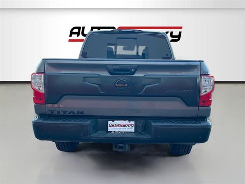 Used 2021 Nissan Titan PRO-4X w/ Off Road Protection Package image 6