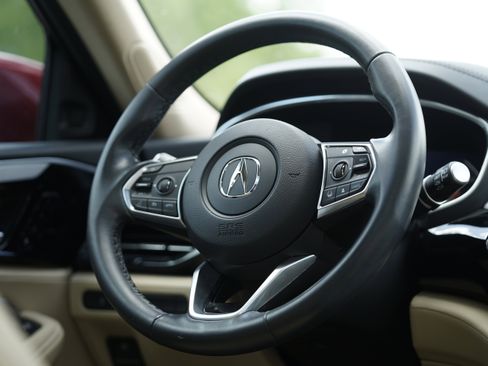 Used 2024 Acura MDX SH-AWD w/ Technology Package image 21