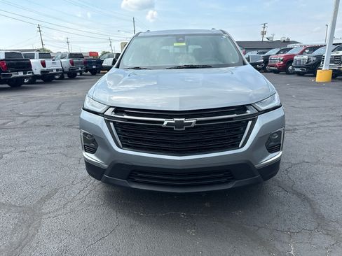 Certified 2023 Chevrolet Traverse LT FWD image 8