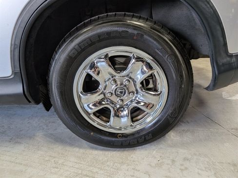 Used 2016 Honda CR-V LX image 14