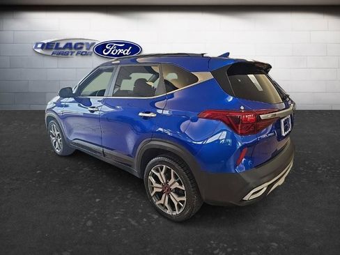 Used 2021 Kia Seltos SX w/ SX Sunroof Package AWD/4WD image 4
