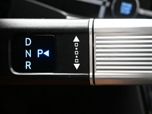 Used 2024 Hyundai Santa Fe XRT image 29