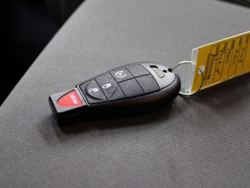 Used 2018 RAM 1500 Express image 15