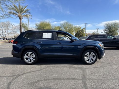 Certified 2022 Volkswagen Atlas SE w/ Panoramic Sunroof Package image 5