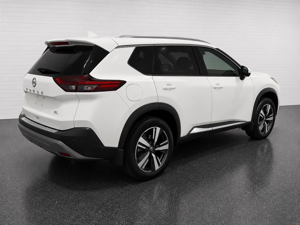 Used 2021 Nissan Rogue SL w/ Premium Package FWD image 4