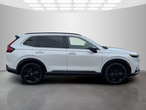 Used 2025 Honda CR-V Sport Touring image 6
