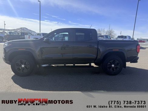 Used 2024 GMC Canyon Elevation w/ Convenience Package image 4