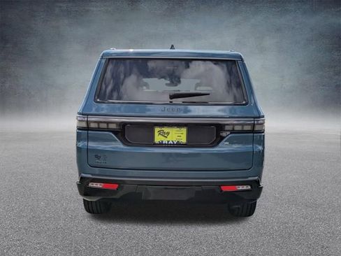 New 2026 Jeep Grand Wagoneer L Limited AWD/4WD image 5