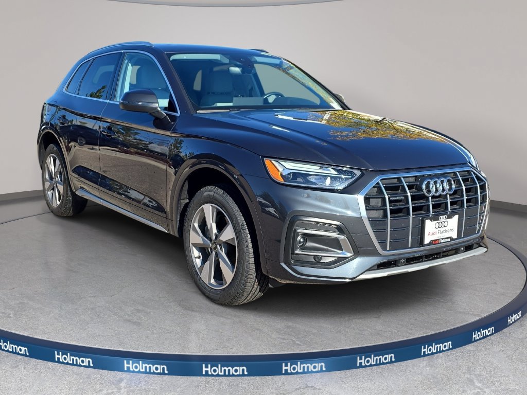Used 2023 Audi Q5 2.0T Premium w/ Convenience Package AWD/4WD image 4