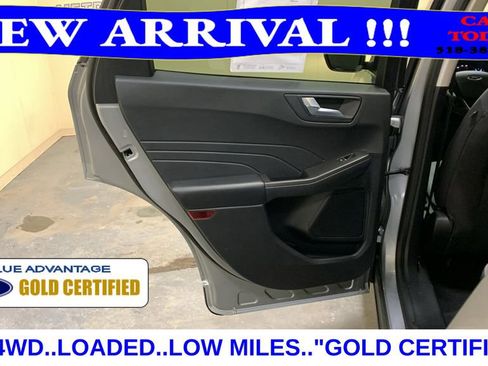 Used 2021 Ford Escape SE image 20