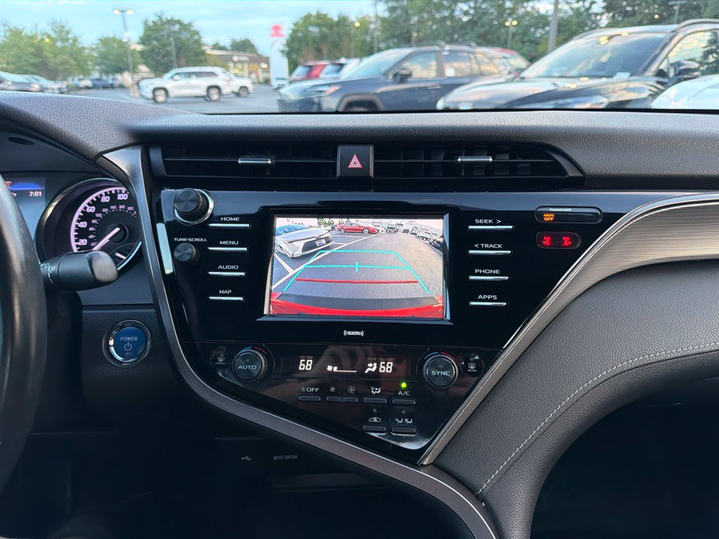 Used 2020 Toyota Camry SE FWD image 30