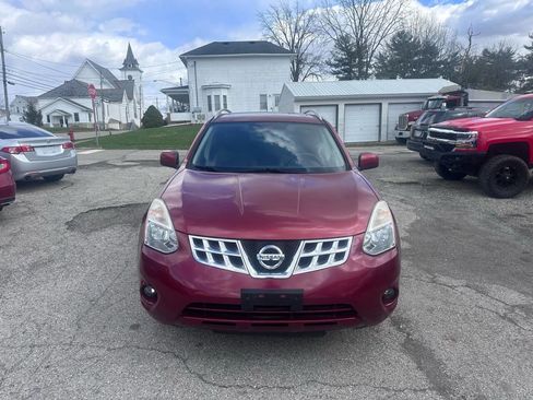 Used 2011 Nissan Rogue SV w/ SL Pkg image 2