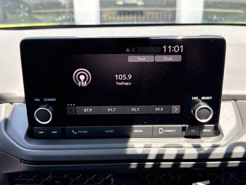 Used 2025 Honda Accord SE image 33