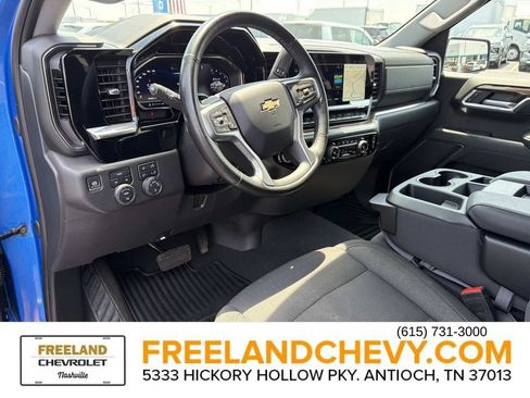 Used 2025 Chevrolet Silverado 1500 LT w/ Safety Package AWD/4WD image 25