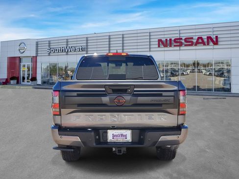 New 2026 Nissan Frontier PRO-4X w/ Tow Package AWD/4WD image 7