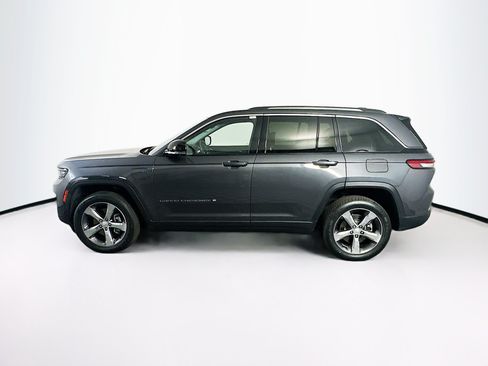 Used 2022 Jeep Grand Cherokee Limited 4xe w/ Luxury Tech Group II AWD/4WD image 4