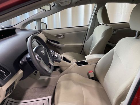 Used 2011 Toyota Prius Three w/ Navigation Pkg FWD image 16