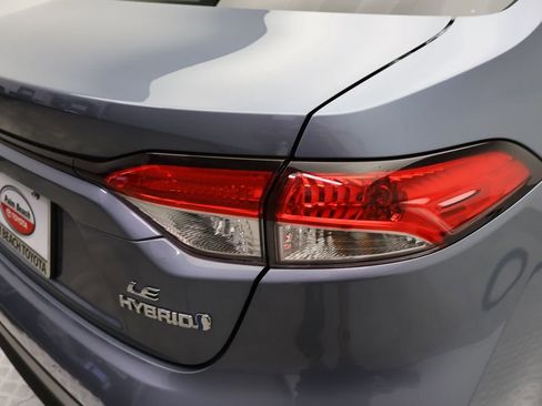 Certified 2024 Toyota Corolla LE image 9