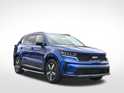 Used 2022 Kia Sorento S w/ Panoramic Sunroof Package