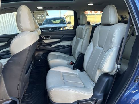 Used 2021 Subaru Ascent Limited w/ Technology Package image 13