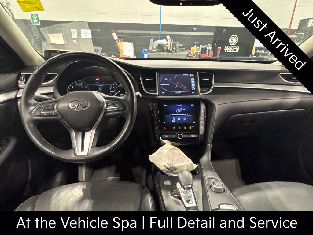 Used 2019 INFINITI QX50 Essential w/ Premium Heat Package FWD image 5