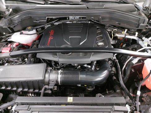 New 2025 Alfa Romeo Stelvio Sprint w/ Veloce Package image 32