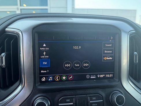 Used 2020 Chevrolet Silverado 2500 LTZ w/ LTZ Convenience Package AWD/4WD image 8