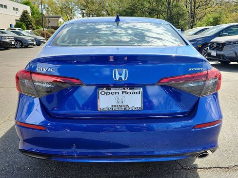 Certified 2023 Honda Civic Sport image 5
