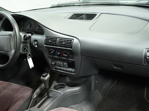 Used 1999 Chevrolet Cavalier Z24 image 38
