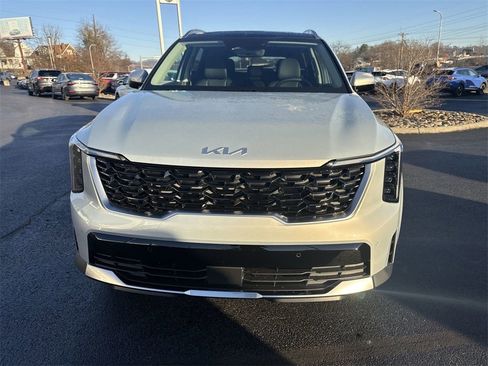 New 2026 Kia Sorento S image 2