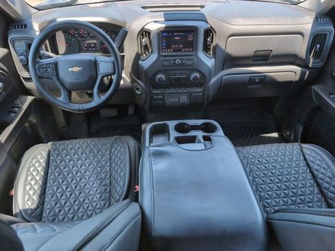 Used 2024 Chevrolet Silverado 1500 Custom w/ Turbomax Blackout Package RWD image 28