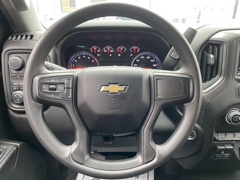 Used 2024 Chevrolet Silverado 2500 Custom w/ Custom Convenience Package image 19