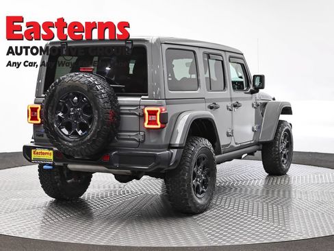 Used 2022 Jeep Wrangler Unlimited Rubicon 4xe w/ Cold Weather Group AWD/4WD image 5