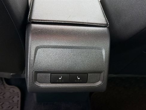 Used 2021 Volkswagen Jetta R-Line FWD image 26