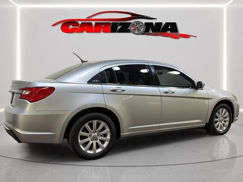 Used 2012 Chrysler 200 Touring image 10