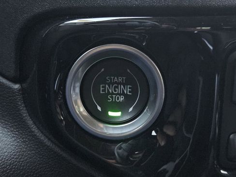 Used 2024 Chevrolet Silverado 1500 RST w/ Convenience Package II image 24