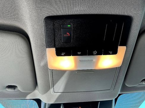 Certified 2023 Nissan Rogue SV image 20