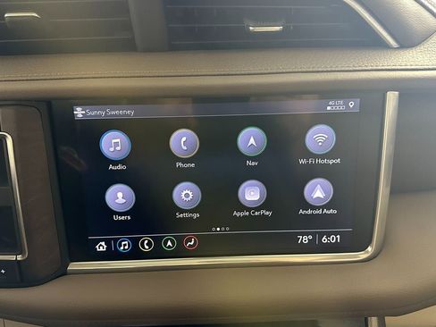 Used 2021 GMC Yukon Denali w/ Denali Premium Package image 29