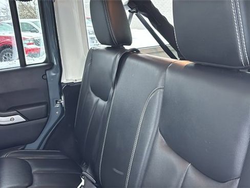 Used 2014 Jeep Wrangler Unlimited Sahara w/ Connectivity Group image 22