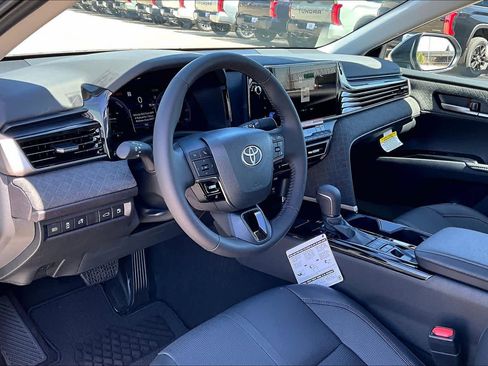 New 2026 Toyota Camry XLE image 8