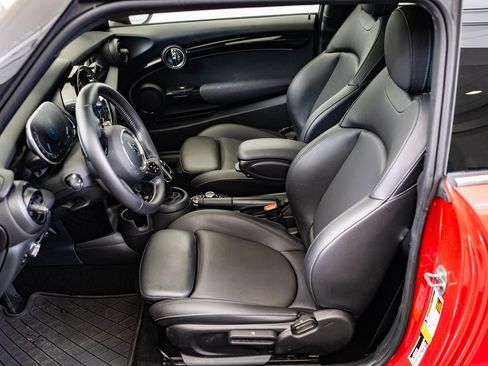 Used 2023 MINI Cooper S image 19