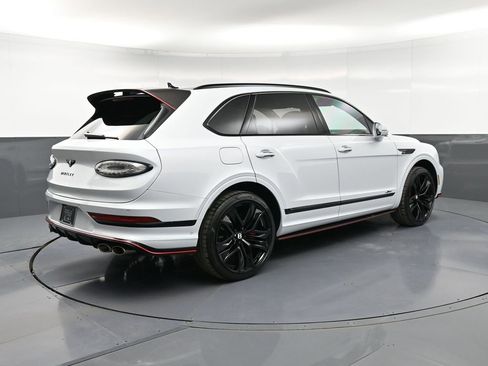 New 2026 Bentley Bentayga Speed AWD/4WD image 8